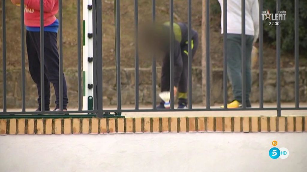 telecincoes's tweet photo. Así sucedió la presunta violación a un niño de 9 años por parte de cuatro menores en un colegio de Jaén #AR09F https://t.co/0AD0SH6t2U https://t.co/C37XNGGqJx