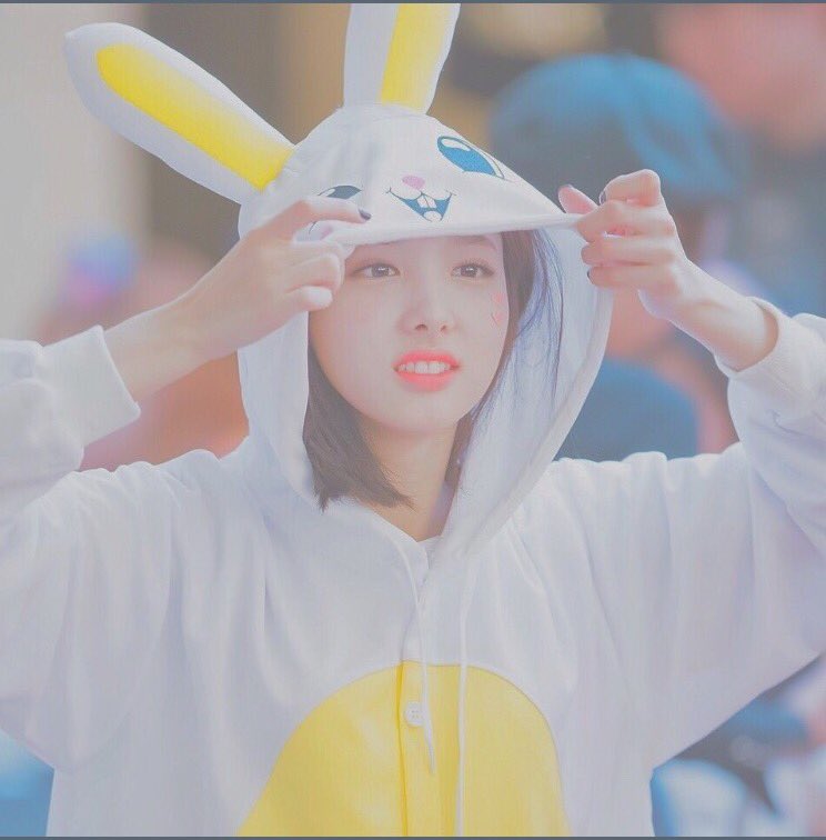 twice_035's tweet photo. 【 再投稿 】

新しく始めました🌸ﾟ

ｻ ﾅ ﾖ ﾝ よりの all ﾍﾟﾝ 🐰

ﾌ ｫ ﾛ ﾜ ｰ 増やしたいです 🌩

いいね . RT で ONCE ﾌ ｫ ﾛ ﾊﾞ💎*.

#1日1TWICE
#onceでいいねした人全員フォロー
#onceでRTした人全員フォロー 
#ONCEと繋がりたい https://t.co/T2Uj2tAvmN
