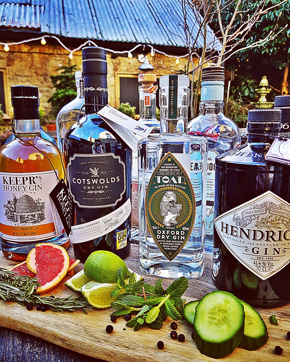 ArmsWoodstock's tweet photo. It's Friday...... here are some of our favourite gins. What's yours? Come in and try we have many more on the shelf #friday #gin #keeprsgin #hendricks #cotswoldsgin #toadgin https://t.co/e5GWML5nRM