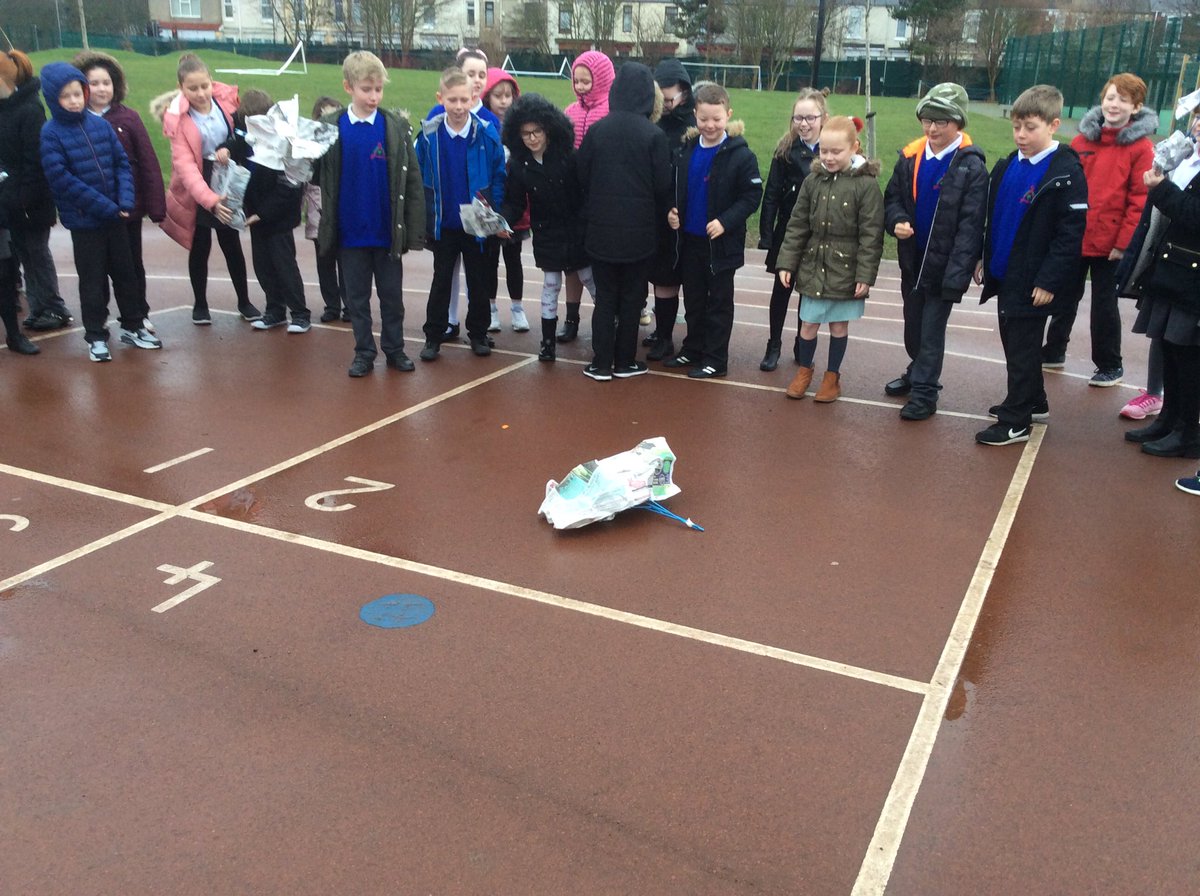 JesmondY3's tweet photo. Year 4 having great fun with eggs! Learning about cooperation with @DHC_Aspirations https://t.co/HDRxYHzsYj