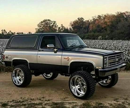 BigRecco72's tweet photo. @NeedforSpeed When are we going to get some new trucks could this be one of them https://t.co/VfR4g8mFh7
