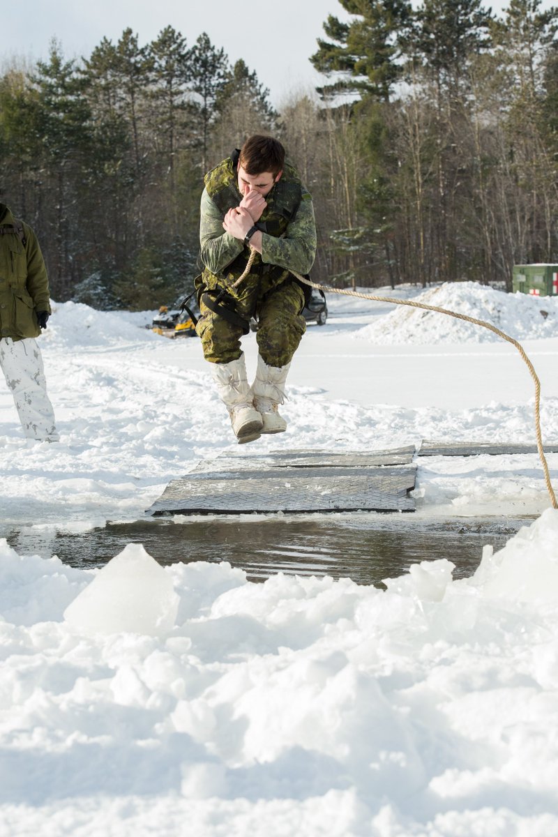 CanadianArmy's tweet image. #FactFriday - The #Army deployed a team of four observers from the Canadian Army Advanced Warfare Centre to China. The Chinese PLA accepted a reciprocal invitation from the CA to observe winter survival training in Petawawa. #StrongSecureEngaged #StrongProudReady