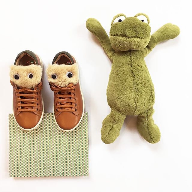 KiddingPresse's tweet photo. Happy Weekend ! @jellycat_official @djeco_toys @shoopom #weekend #happy #green #muppetshow #winter #picoftheday #jellycat #djeco #shoopom #instakids https://t.co/9SbDltxxEn