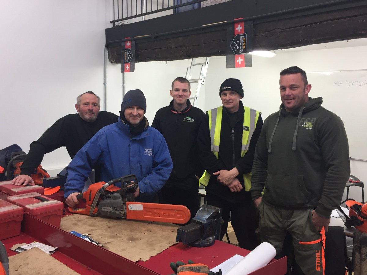nsc_business's tweet photo. Great to welcome @CrownLandscapes staff today @ns_college Walford Campus. The staff were undertaking a City & Guilds Level 2 Award in Chainsaw Maintenance and Cross Cutting with tutor Paul O'Hagan! #NSC #ShapingFutures #RuralSkills #ChainsawCourses https://t.co/jju21MFWt4