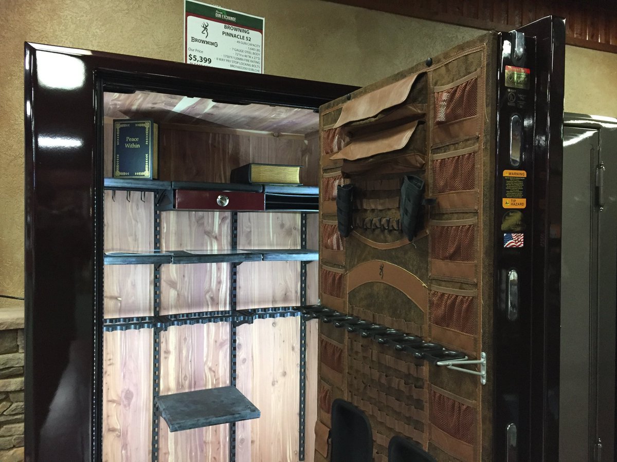 FLGX's tweet photo. Looking for a safe to secure your firearms? Look no further! Florida Gun Exchange is central Florida's only Approved Browning Prosteel Series dealer! #browning #prosteel #safes #gunsafe #browningprosteel #proseries #safedealer #gunsafes #2a #guns #freedom #security https://t.co/cyc4NzhHBj