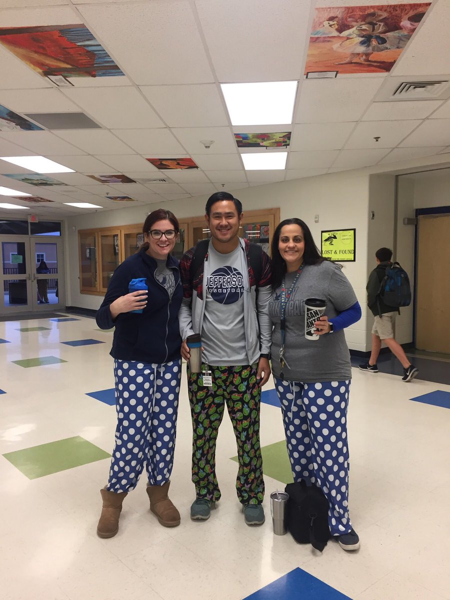 Wells_JMS's tweet photo. JMS Spirit Day!! #pjday #pjstowork #NISDInspired #JMS #wehavespirit #teacherlife https://t.co/w84CLAX80B