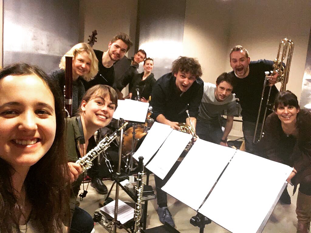 jongNBE's tweet image. SAY CHEESE!!!