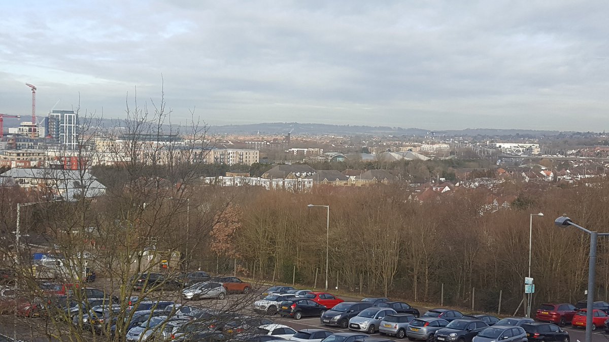 benson_uduak's tweet photo. #loveMDXlibrary
The view is amazing. Helps you have a calm and collected study π https://t.co/Hh2yFJ6HTt