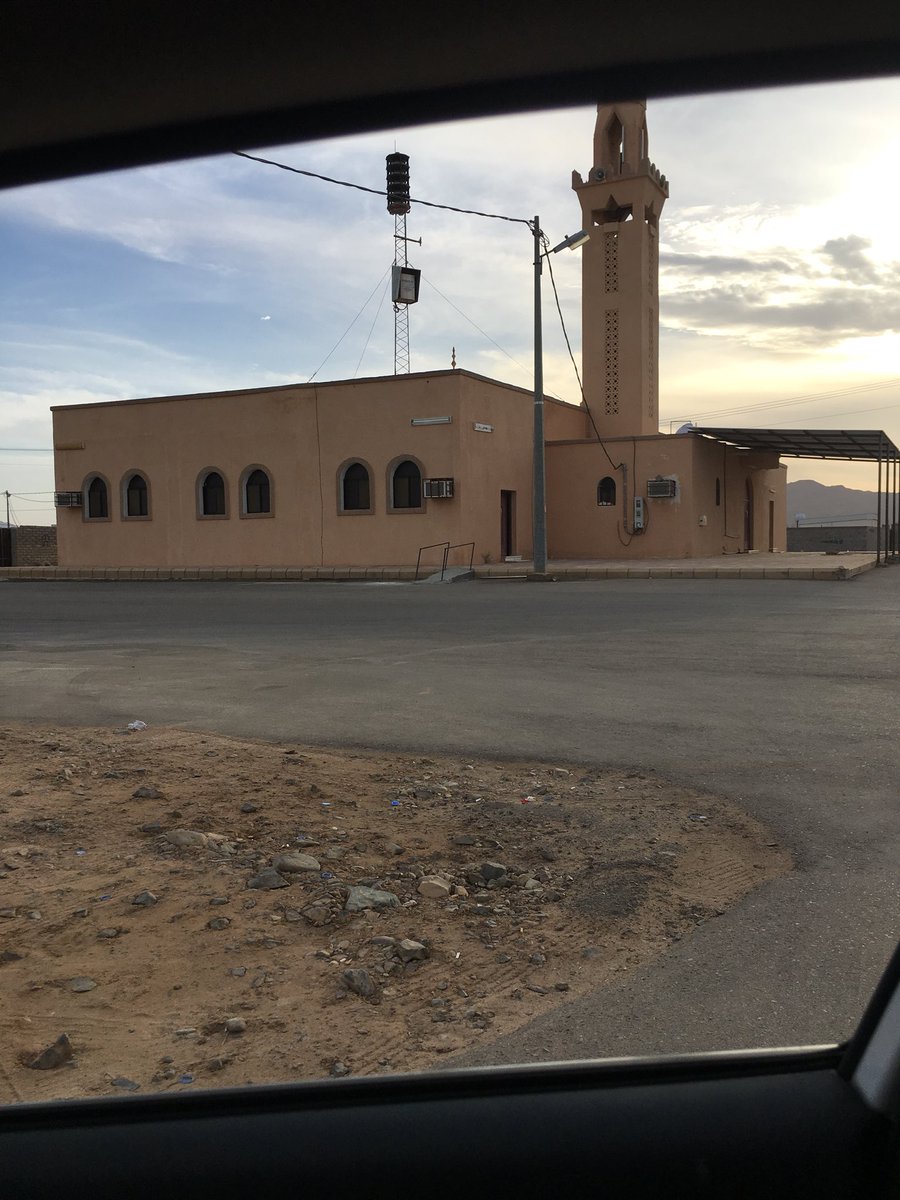 Sss303040's tweet photo. #جامع_بدا_يحتاج_تغيير_فرش
:
وينكم يامن رزقكم الله المال عن بيت من بيوت الله والله انه هذه هي التجاره الرابحه https://t.co/0wpYyoKRqd