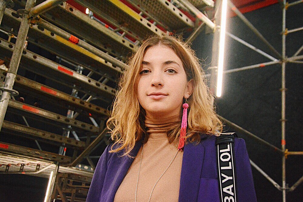 dna_magazine's tweet photo. DNA girls ayer en nuestro recorrido exclusivo en @MaterialFair 💗✨ | #dnaloves #material5 https://t.co/g4HoyrtD2q