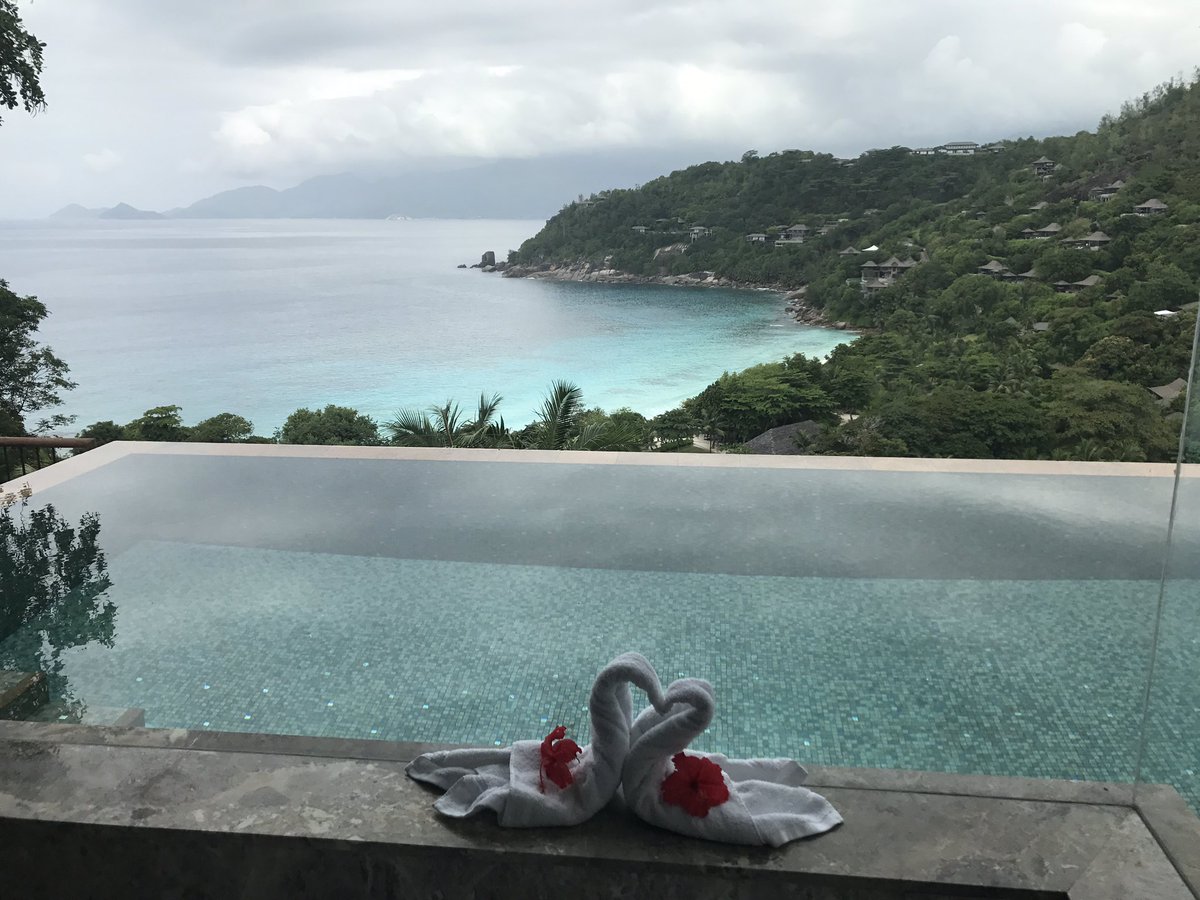 Bathroom with a view #Seychelles @Seychelles_In <a href="/visitseychelles/">The Seychelles Islands</a> <a href="/FourSeasons/">Four Seasons Hotels</a>