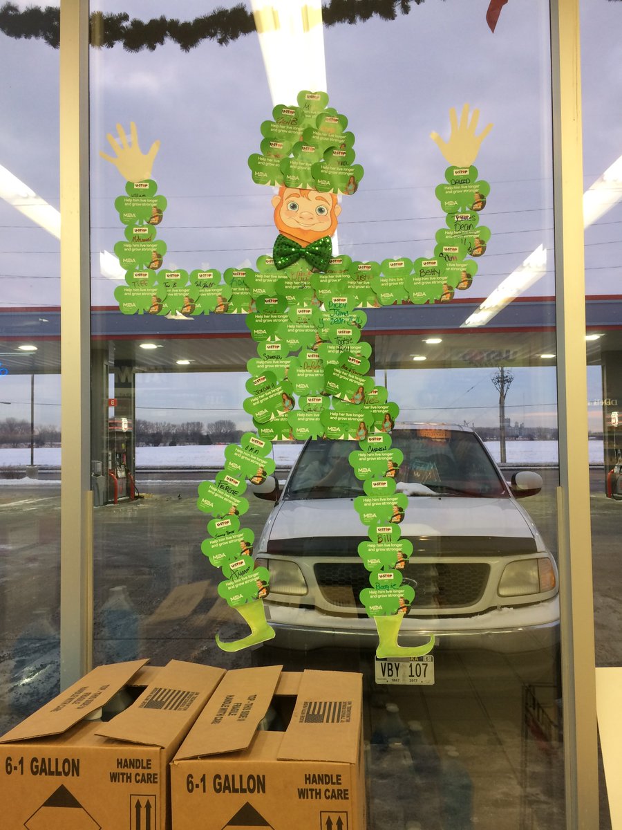 MDAOmaha's tweet photo. Check out that Leprechaun made out of #MDAShamrocks at #UStop on 33rd & Superior in Lincoln! https://t.co/HyZNSWK9e0