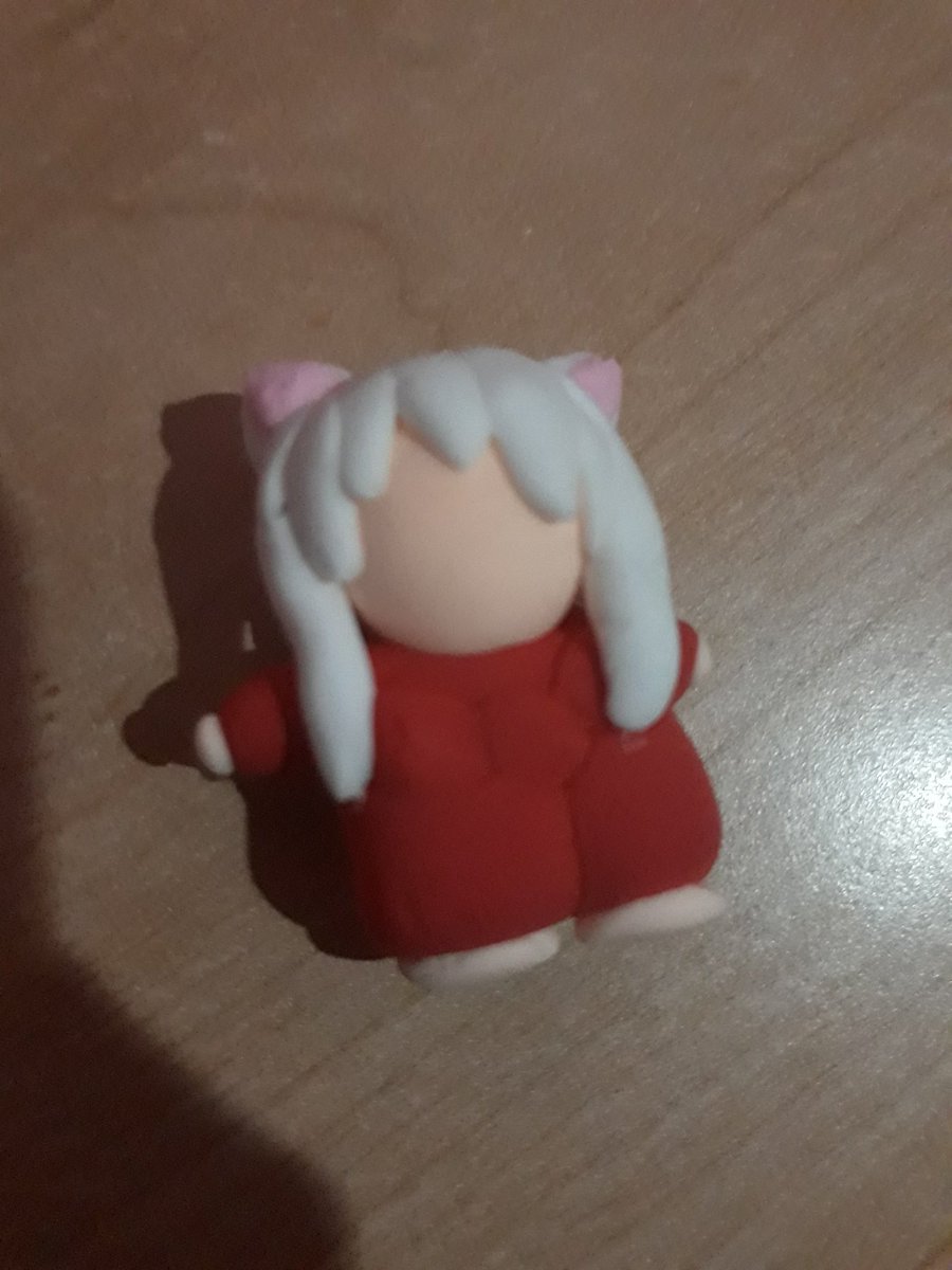 Kirime_03's tweet photo. Estoy haciendo un inuyasha de fimo #Inuyasha #Headmade #fimo https://t.co/s6Gr0P55Wp