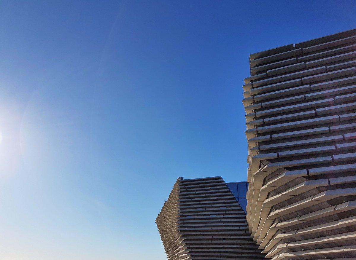 What a beautiful day to welcome Kengo Kuma to see the completed building for the first time. September 15 isn't far away and we can't wait!