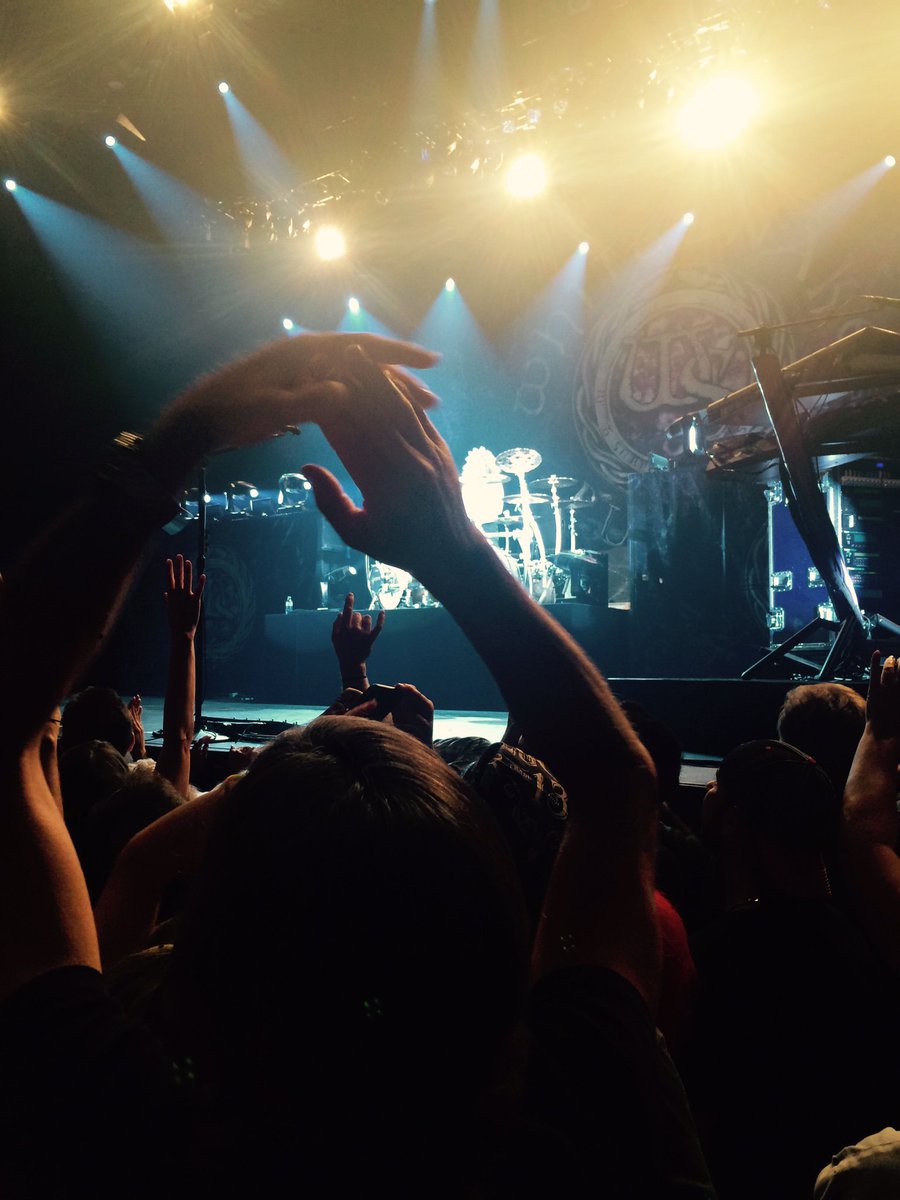 emmgryner's tweet image. #FlashbackFriday @daynamanning @FGryner @GPFinn5 at @Whitesnake @davidcoverdale @CasinoRamaLive Never was there a better time had. #2015