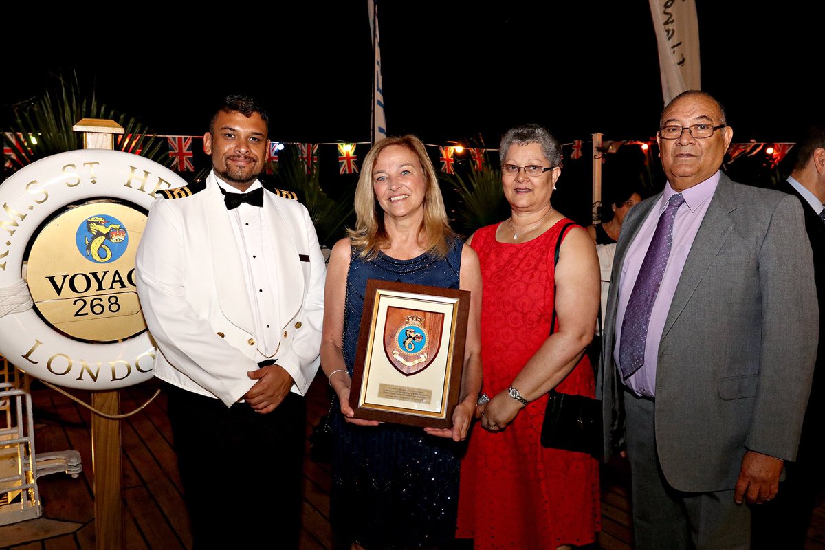 lisahonan07's tweet image. All aboard for the last time. #RMSStHelena