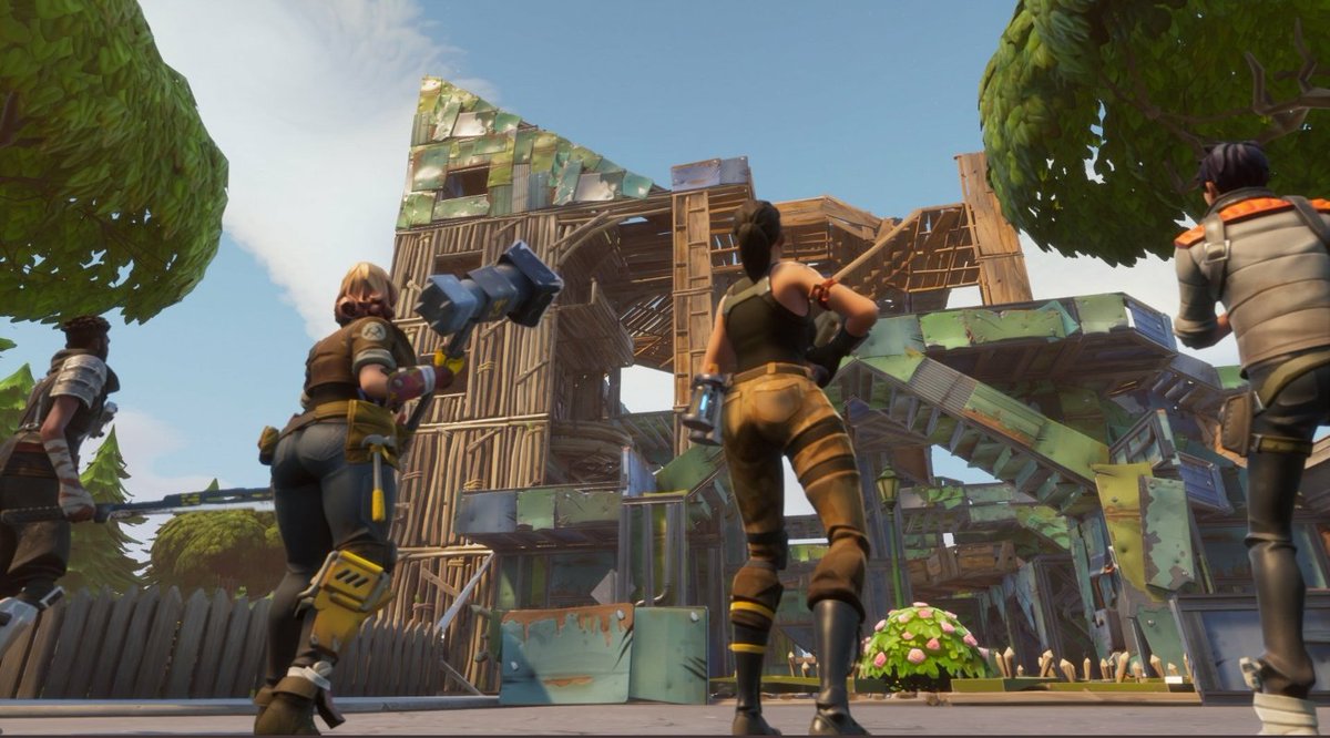 EspanolFornite's tweet photo. ¿Eres bueno construyendo Forts? ¡Pruébalo! ¡Comparte tus increíbles creaciones con #MyStormBase para tener la oportunidad de ganar algo de Fortnite Swag! https://t.co/jpCcyOX2pw