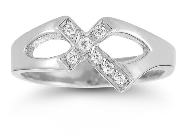 aogjewelry's tweet photo. #Christian #Cross Diamond Ring in 14K White Gold #ChristianRing #CrossRing #ChristianJewelry #DiamondCrossRing #Jewelry - https://t.co/FITQM0H3me https://t.co/FwCSqNCsyh