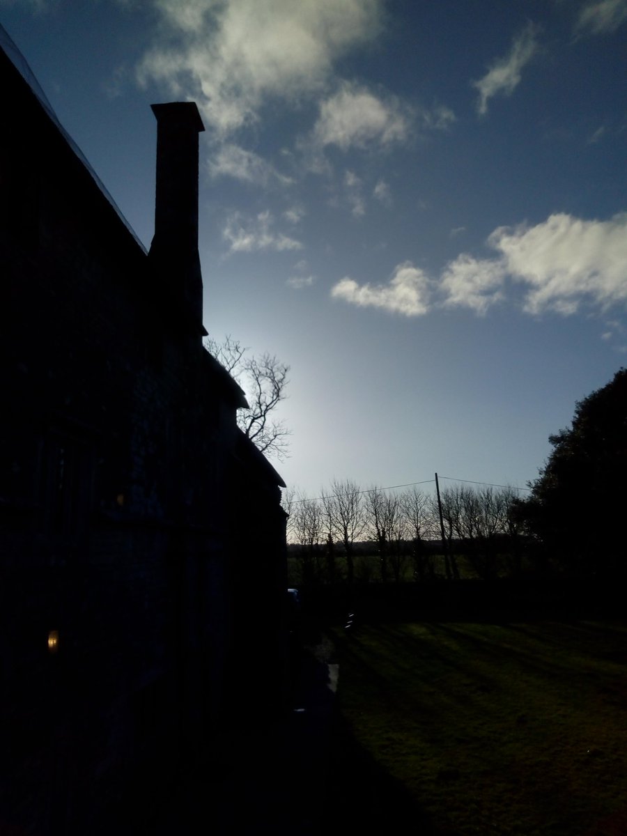 fessproject's tweet image. Farewell to Woodsford Castle and back to the real world - time seemed to stand still there! Blog post with poems, photos, and playtesting reports soon.