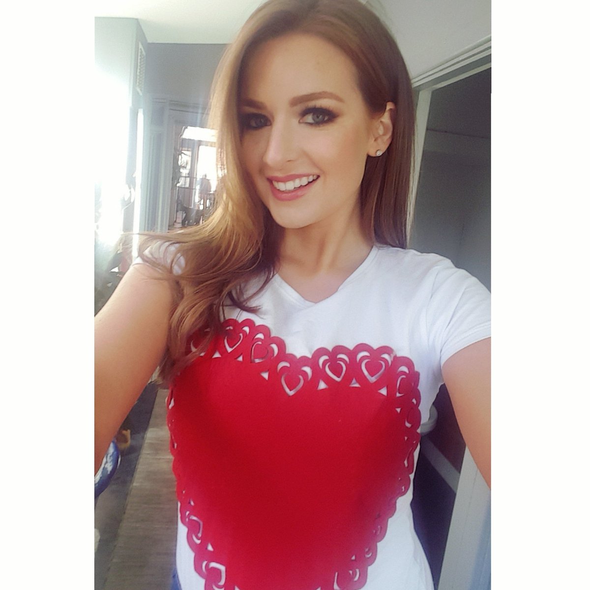 LisaKav_'s tweet photo. Love is in the air ❤ Valentines presscall this morning for @Postvox @assetsmodels #DontPostItPostIt #ValentinesDay https://t.co/Hd2XUXIVKu