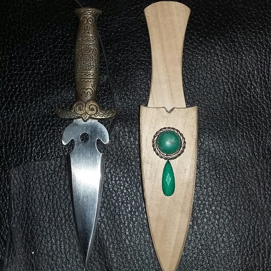 Sausruqo's tweet photo. #Circassian #Weapons

#Caucasian
#CircassianWeapons
#CaucasianWeapons
#Shashka
#Сэшхуэ
#Шашка
#CircassianSword
#CircassianSabre https://t.co/nhn027P3ag