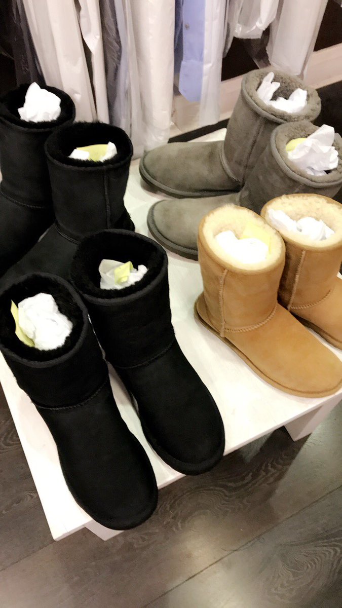 Miltonsdc's tweet photo. Busy week with uggs! Cleaned and restored looking like new again. #uggs #uggcleaning #Croydon #BeckBromFL #beckenham #Bromley https://t.co/BOwFqJWfSK