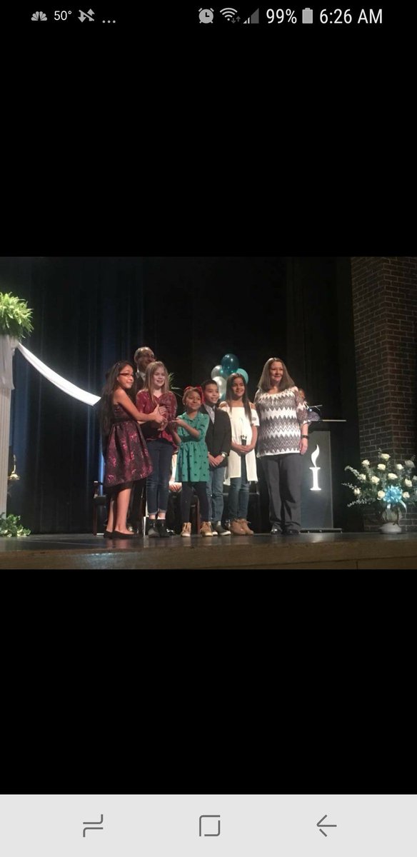 robin_hurt's tweet photo. Students from Townley Elementry receiving an ICE Award last night. Thank you ISF! @townleytorches @ITS_KimRivera @IrvingISD https://t.co/ObGOUmuHXV