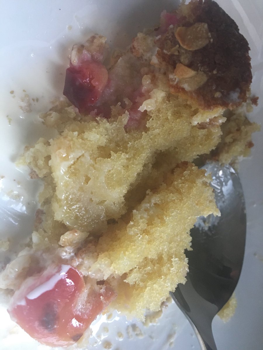 BabycakesLdn's tweet photo. Testing plum crumble cake just out of oven #instantpudding https://t.co/fx71NM0Jyu