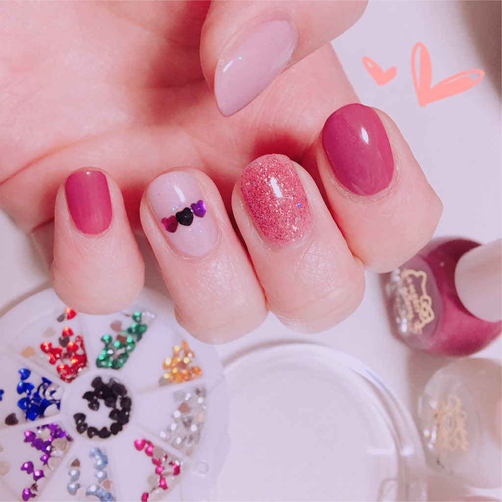 تويتر あやこ 気まぐれセルフネイル على تويتر ゆめかわいい セルフネイル 100均ネイル T Co Nqdejkaqhl