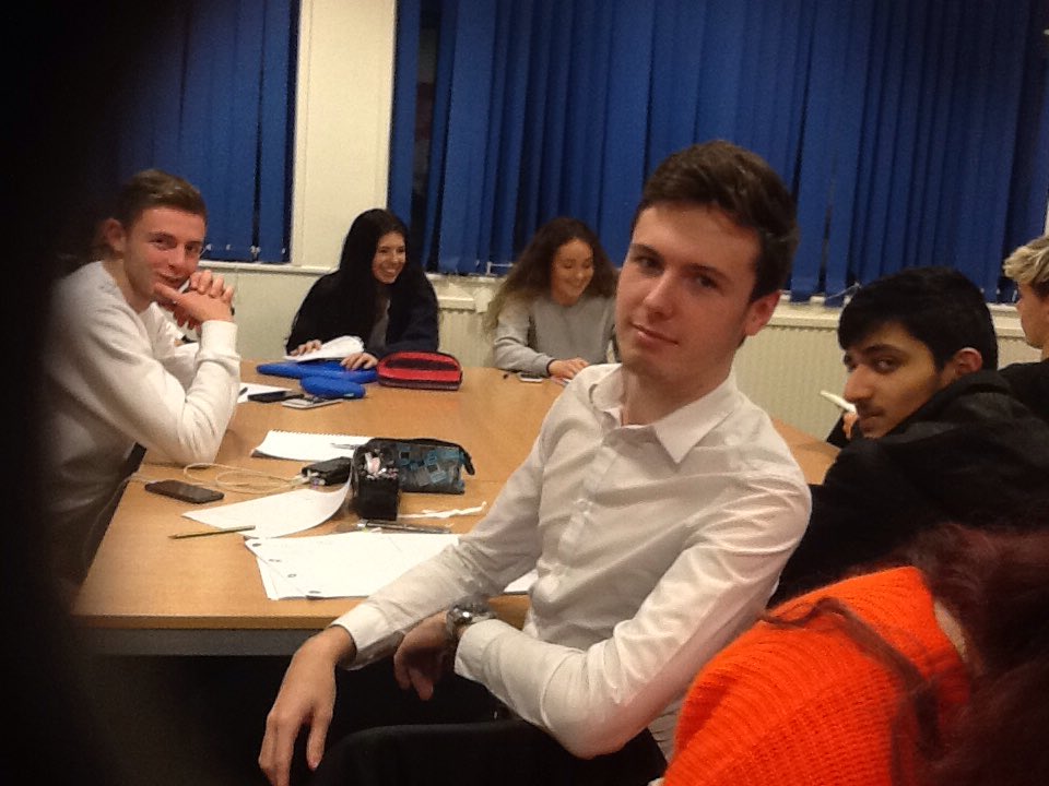 swanseaHEplus's tweet photo. There were well over 200 students present at the Swansea HE+/Seren session on Tuesday, with good representation from each of the 8 members within the consortium. https://t.co/zFpnje42iN