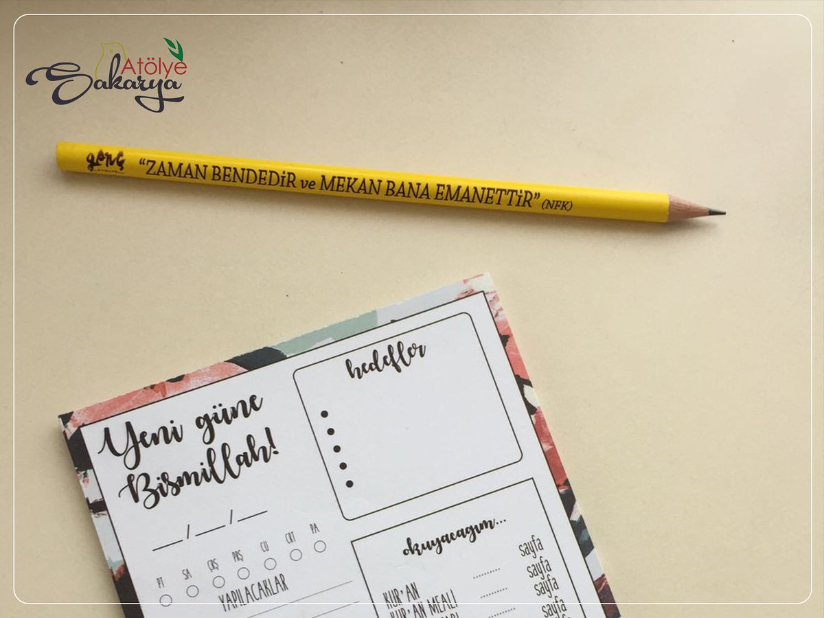 • Necip Fazıl Kısakürek Sözlü Kurşun Kalem
• "Zaman Bendedir Ve Mekan Bana Emanettir."
 [•Fiyat bilgisi için direkt mesaj gönderiniz.Yeni Cami tarafindaki Sakarya İHH İnsanı Yardim Derneği ve Orhan Cami yanındaki Sakarya İHH Bağış Kabul Merkezi'nden temin edebilirsiniz]