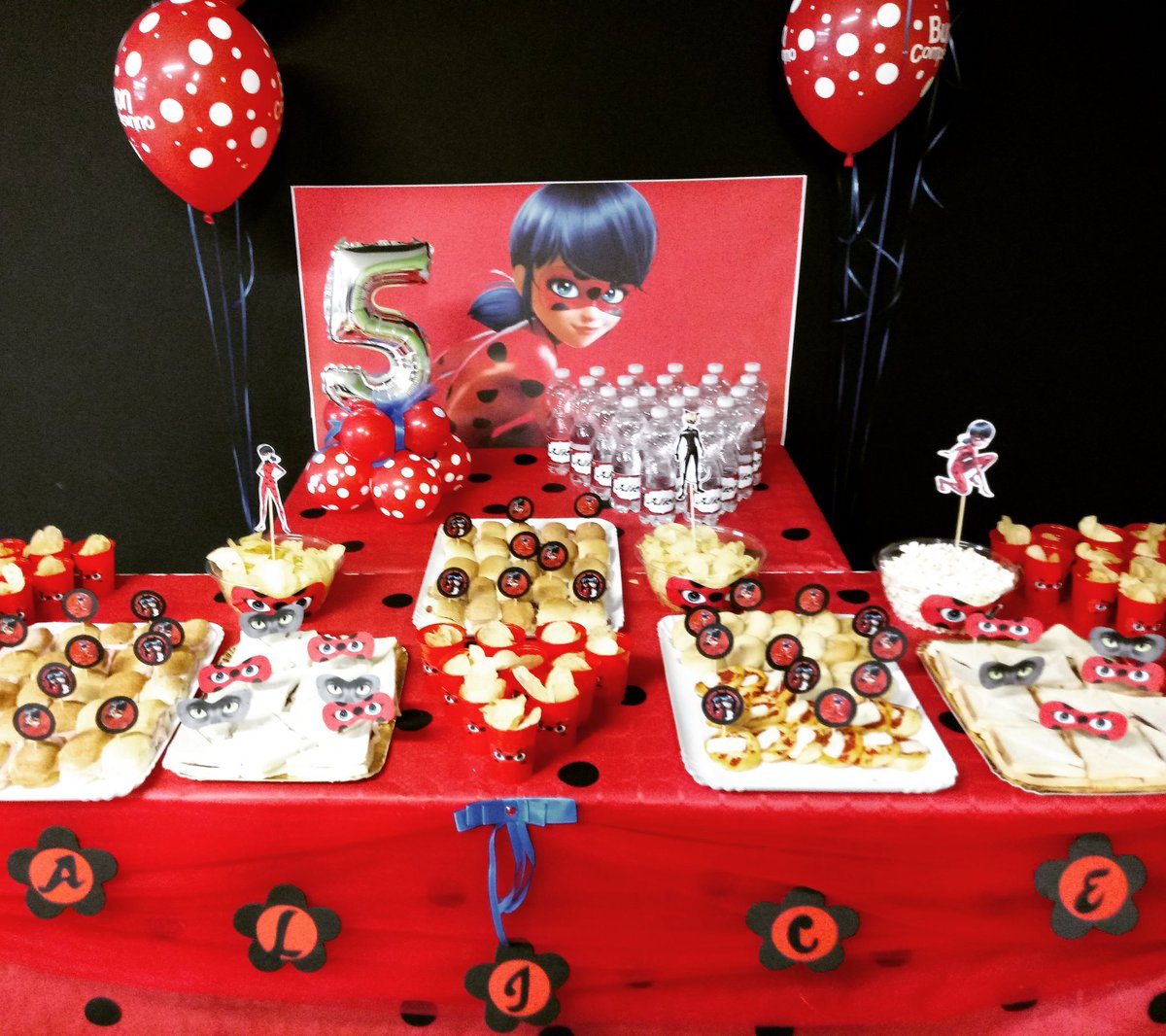 BabyPlannerIT's tweet photo. Ladybug Miraculus per il #compleanno a tema di Alice by @BabyPlannerIT #ancona https://t.co/FLwzvQHETu