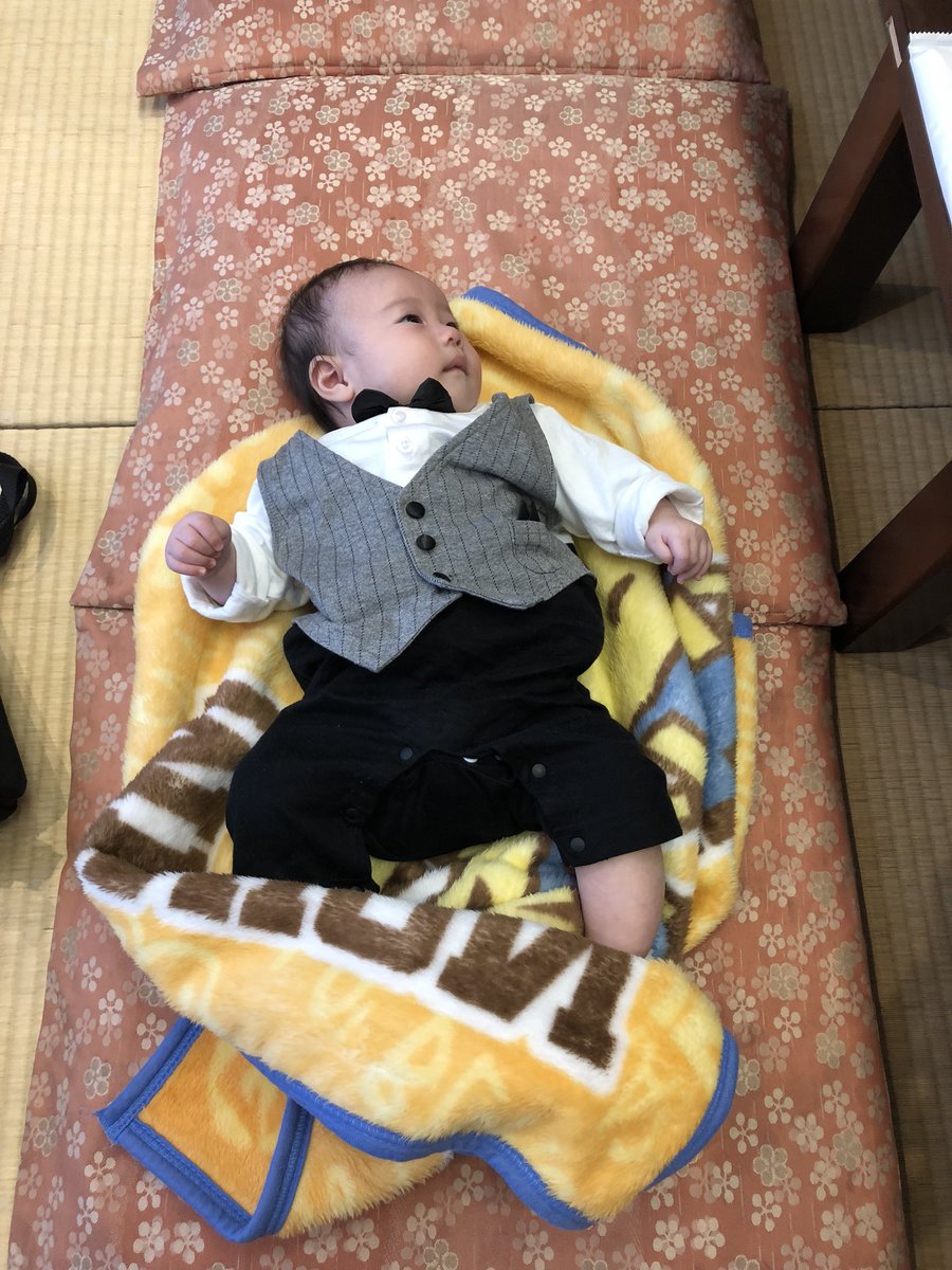 datugoku15's tweet photo. 5年ぶりくらいのツイート
結婚して、子供産まれて、家買った https://t.co/iDUYAjNl2U