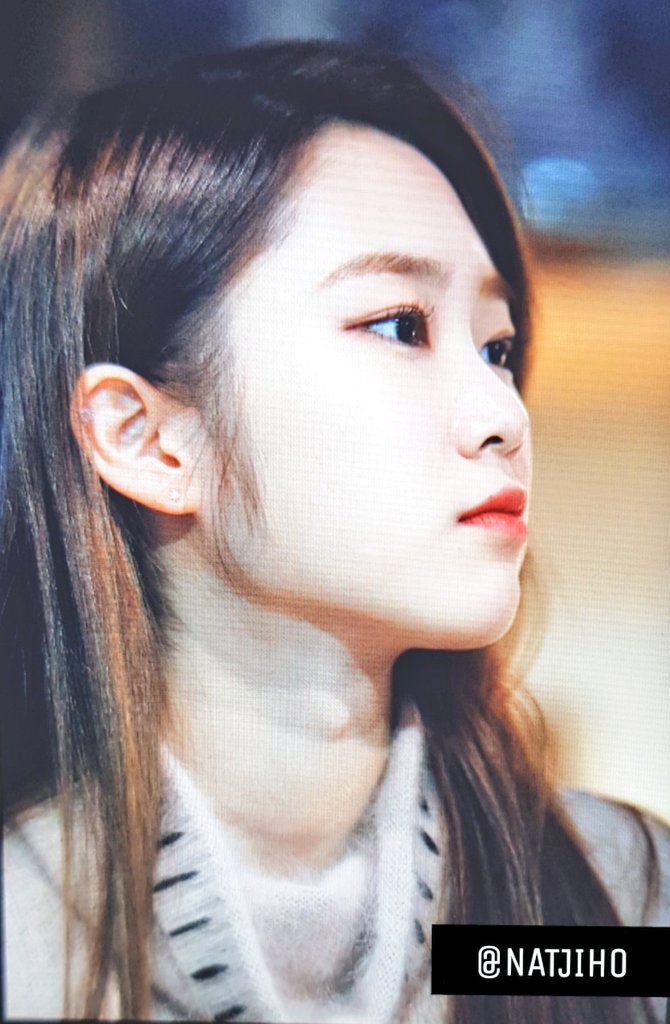 NatJiho's tweet photo. 180209 달콤커피 팬미팅 
#오마이걸 #지호
#OHMYGIRL #JIHO

@WM_OHMYGIRL https://t.co/148hsjApZB