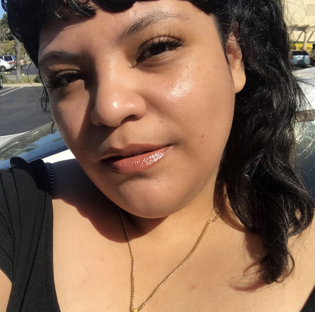 BrownBunnyMeli's tweet photo. Tbh @elfcosmetics x @alissa.ashley lip gloss is everything! I used these two elf products on yesterdayβs no makeup-makeup l00K πβ¨
#Gl0$$ #elfxalissaashley #elfcosmetics #veganmakeup https://t.co/FdTNwJxl6T
