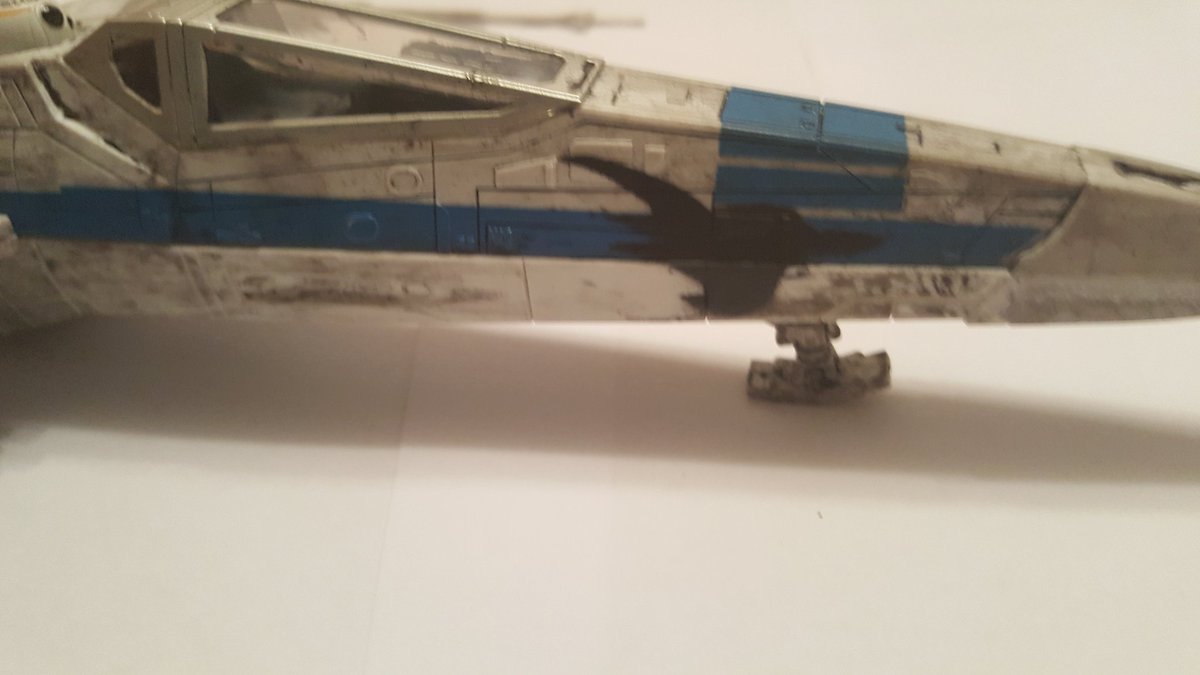 Annelle1805's tweet photo. Hier ein X-Wing. Inspiriert von @BergmannToGo und seinem Minecraft-kurzfilm #Bergwars. Natürlich mit einem selbst designten Erithacus-logo :D https://t.co/fguacNI3hi
