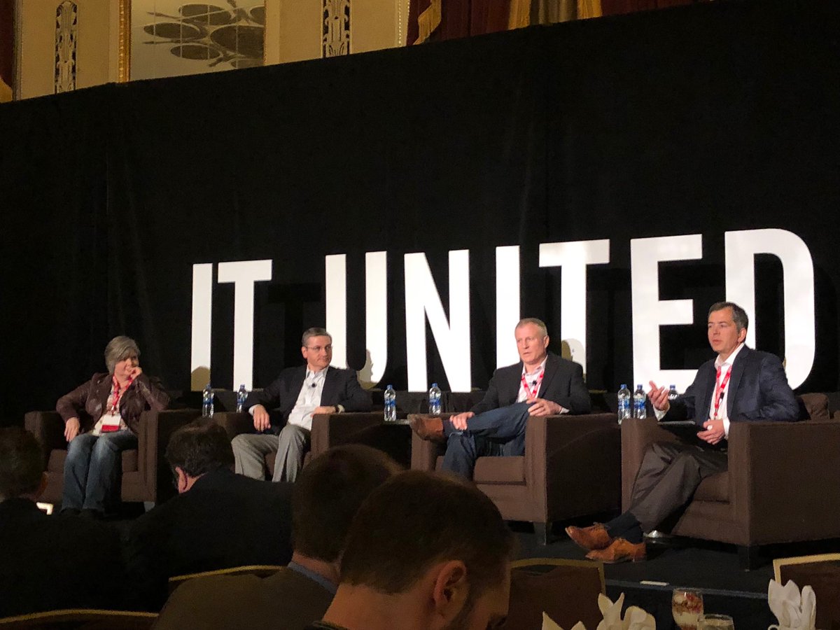wmwillwilliam's tweet photo. Awesome CIO panel from @NM_MKE @GEHealthcare &amp; @harleydavidson discussing IT challenges across industries #ITUnited https://t.co/AKexYNkiAV