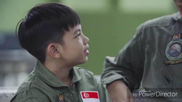 KellerTeh's tweet photo. We got to know the pilots in the RSAF Air Show Video Part 3 of 5
#kellerteh #singaporeairshow2018
#rsaf https://t.co/S2YZAufuc8 https://t.co/egJBfT5EeX