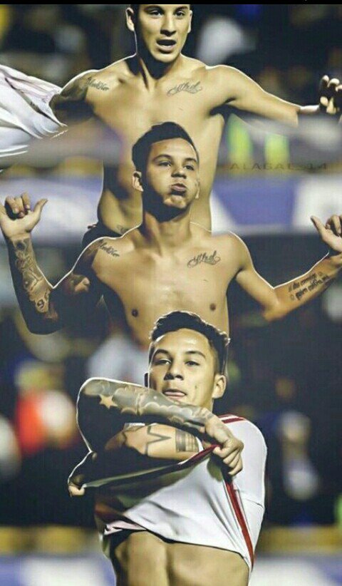 florzitaperez93's tweet photo. Feliz cumpleaños CRACK.
Gracias por hacernos tan felices con tus goles y por entregar todo por esta hermosa camiseta que nos representa a millones de hincha.
Acá te vamos a esperar siempre campeón no lo dudes.🐓❤
#Felices22Sebas
Lo mejor está por venir. https://t.co/DhxOIhhKnC