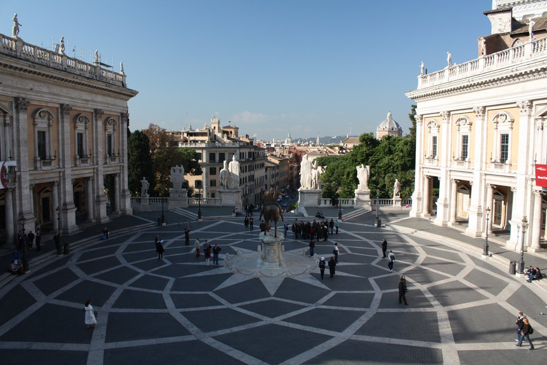 grescoe's tweet photo. In the 20th century, being "modern" meant bringing cars into cities.  
In the 21st century, it means keeping them out.
#Rome's Campidoglio, during WW2 and today. https://t.co/ILg7cTXwE7