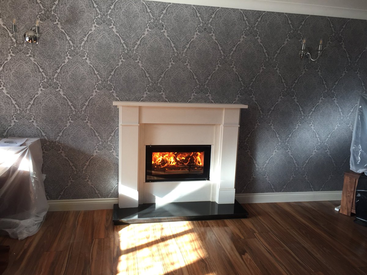 StoveRoom's tweet photo. 😍love this..Stovax studio fitted in #Barry https://t.co/to05jyTfYz