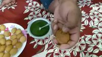 SimpyKumari6's tweet photo. Krrrrunchy Golgappe homemade https://t.co/5krGPHgSja https://t.co/mQGjtDWChL