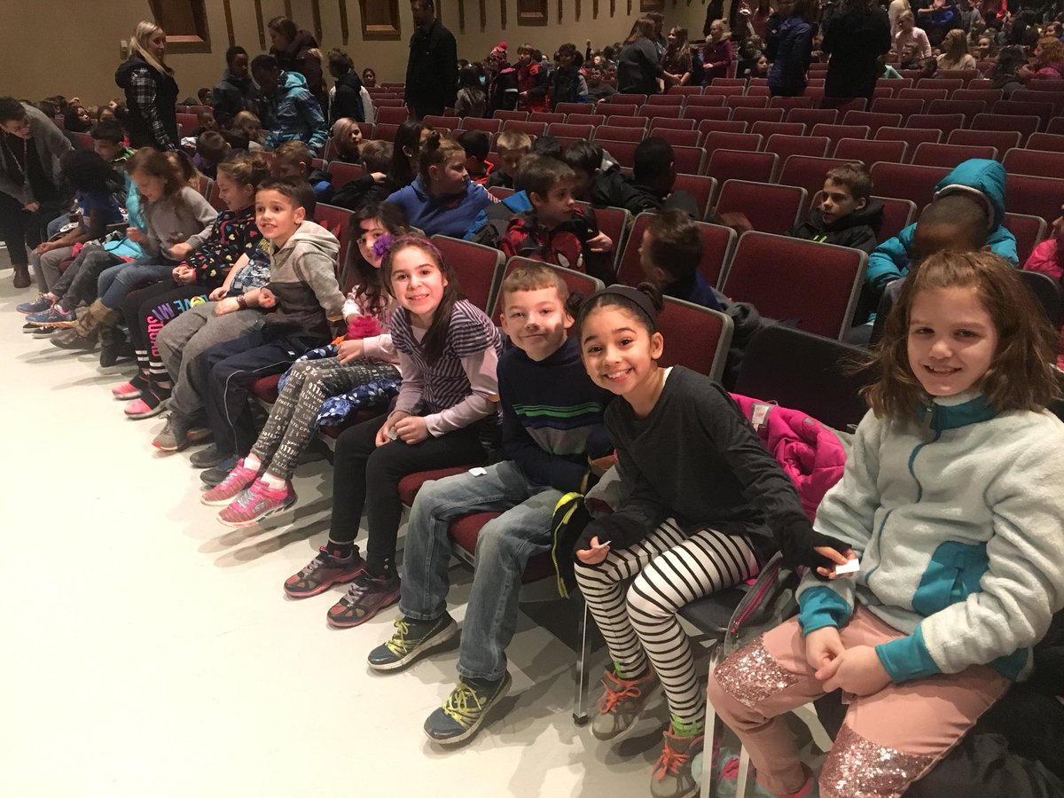 PR3AnnRizz's tweet photo. Front row for the @OnYourFeetBway cast visit!!! We are so excited!!! #GCPride https://t.co/1MHjAmMyyS