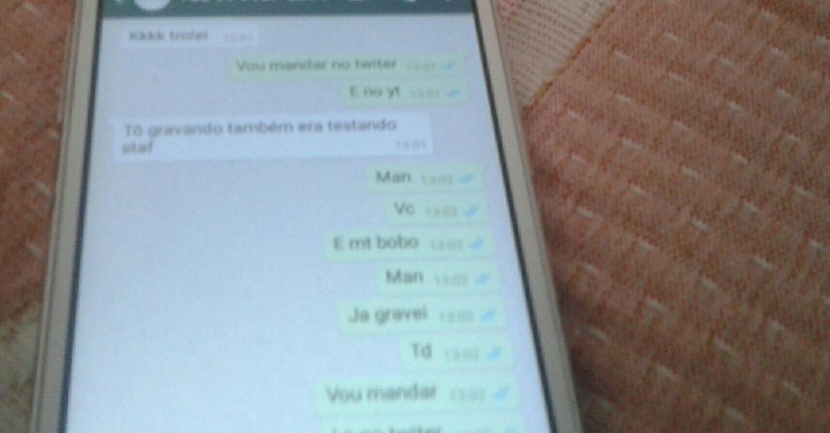 ScofigMcpe's tweet photo. Slsksksksksk olha oq ele falou ZicanteCraftPe https://t.co/DZbG1ZgEDK