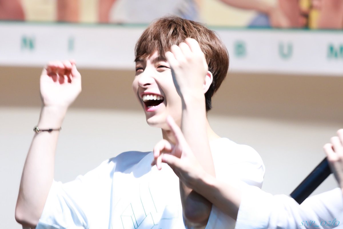SNP_O2lO's tweet photo. ❤️HAPPY SANGHO DAY❤️
상호가 웃고있는한 세상은 평화로워요...     그정도 웃는모습이 귀여운 상호야!!
생일 너무너무 축하해요💕💕
앞으로도 쭉 웃을수 있도록 사랑할게요~~!!
#SNUPER #스누퍼 #SANGHO
#상호야생일축하해 #0210상호데이
#HappySangHoDay @snuper6 https://t.co/VGqE0vThBZ