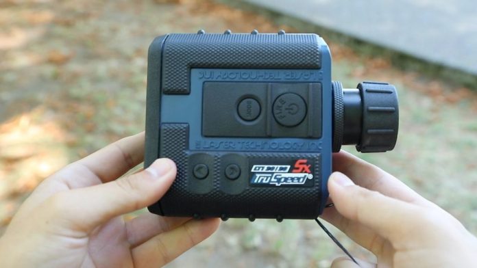 antiradar's tweet photo. Bientôt un radar minuscule dans la poche de chaque policier et gendarme ?

Le TruSpeed SE est un concentré de technologies innovantes qui tient dans la main

https://t.co/d3MPlN4E47

On peut même lui greffer un smarphone :) https://t.co/IbDoMRBxmQ