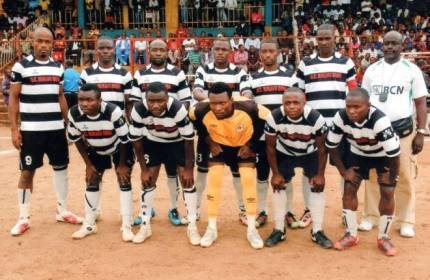 Sport LINAFOOT : Les clubs du Sud-Kivu obligés de gagner pour s’assurer une place en play-off radiomaendeleo.info/sport-linafoot…