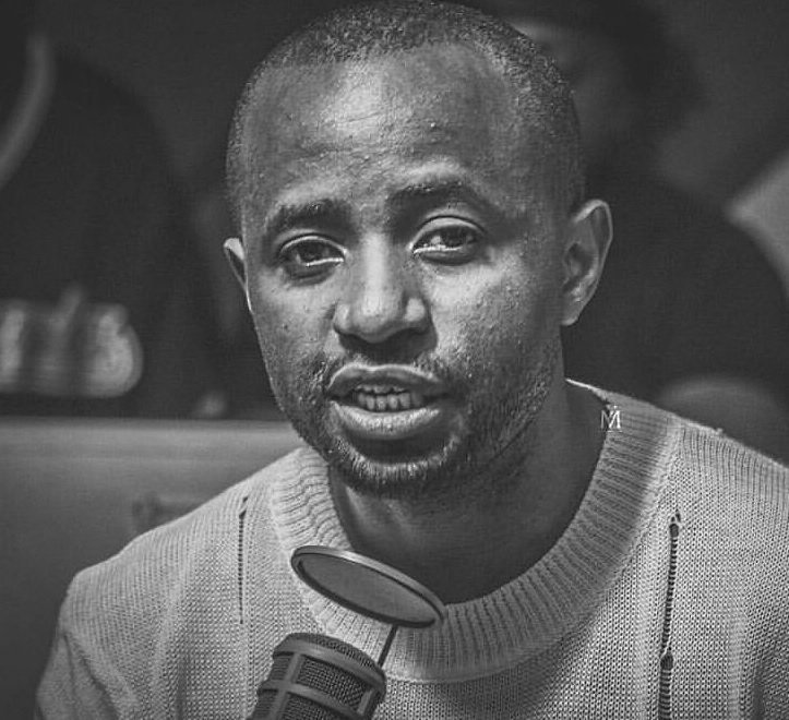 TanzaniaDigest's tweet image. "Vyombo hata vikiwa vichafu namna gani huwezi kwenda kuvioshea jalalani,  utavioshea kwenye karo tena karo safi,  basi ndoa hata kama imechafuka kiasi gani, jaribu kuisafishia chumbani sio kwa majirani au kitaani" ~ @nikkwapili