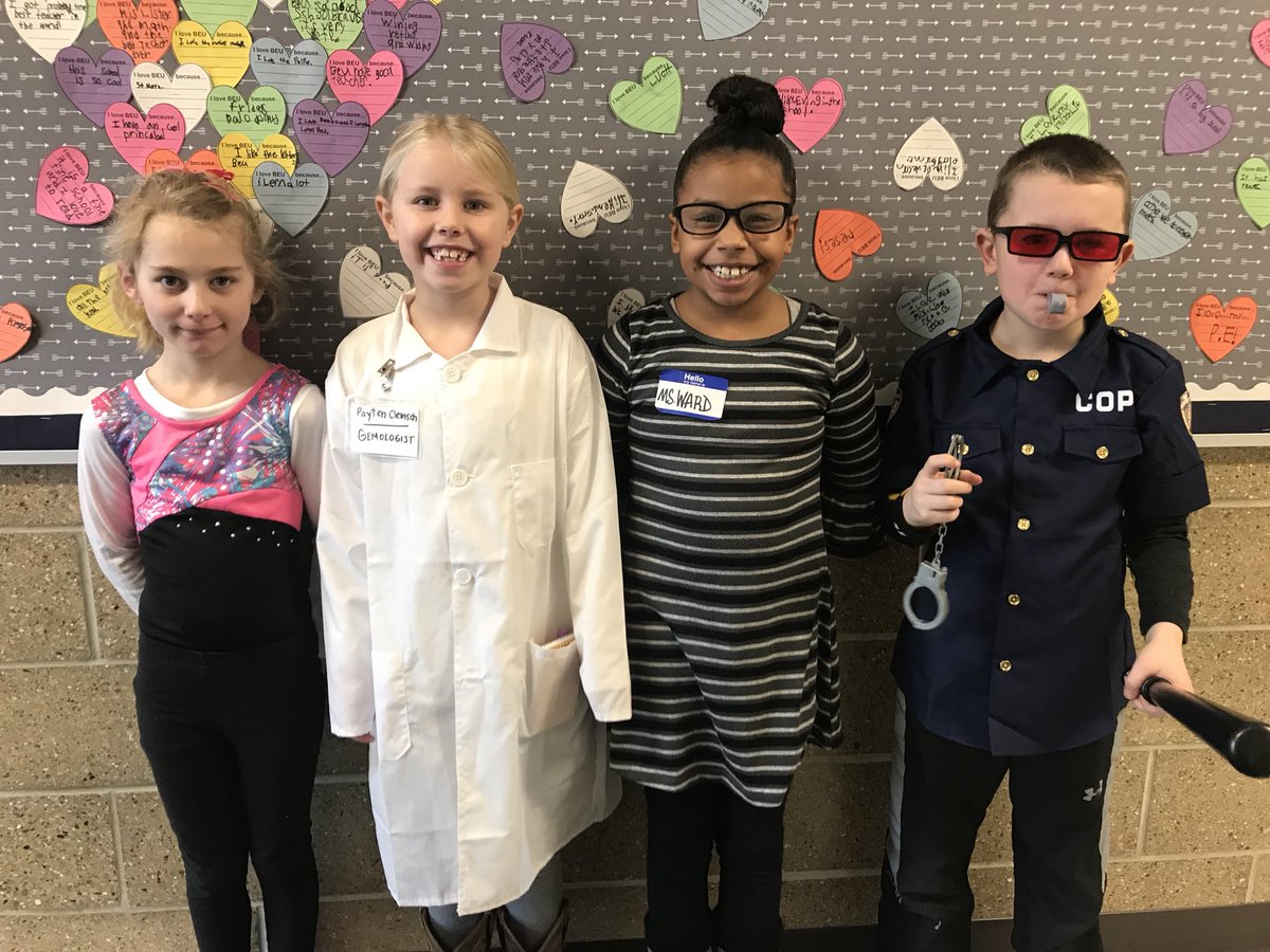 MajerusTim's tweet photo. Career Day is awesome @BeulahRalphElem! Love to see that our students are interested in so many different and interesting careers. Thank you to our parents and community members who spoke with our students about their careers! https://t.co/QbpSep6dTd