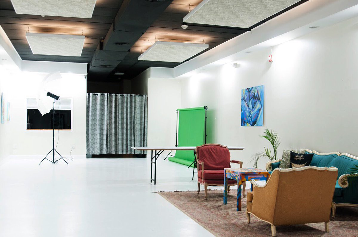 OpenSpacePHL's tweet photo. A photo is the pause button on time.

[Book your next shoot w/us: Booking@openspacephl.com] https://t.co/LxWduxWMKm